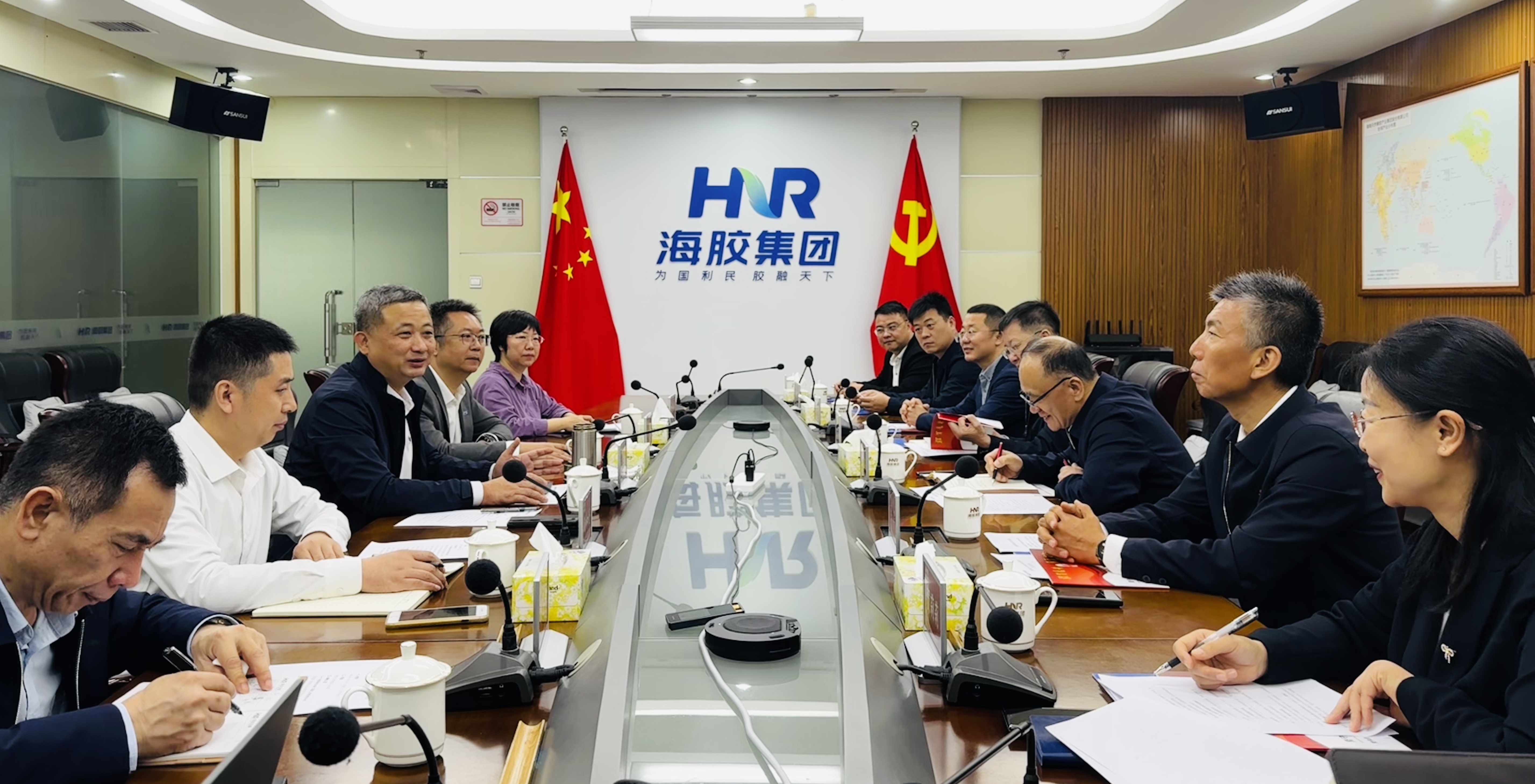 海南橡膠與陜西延長石油座談